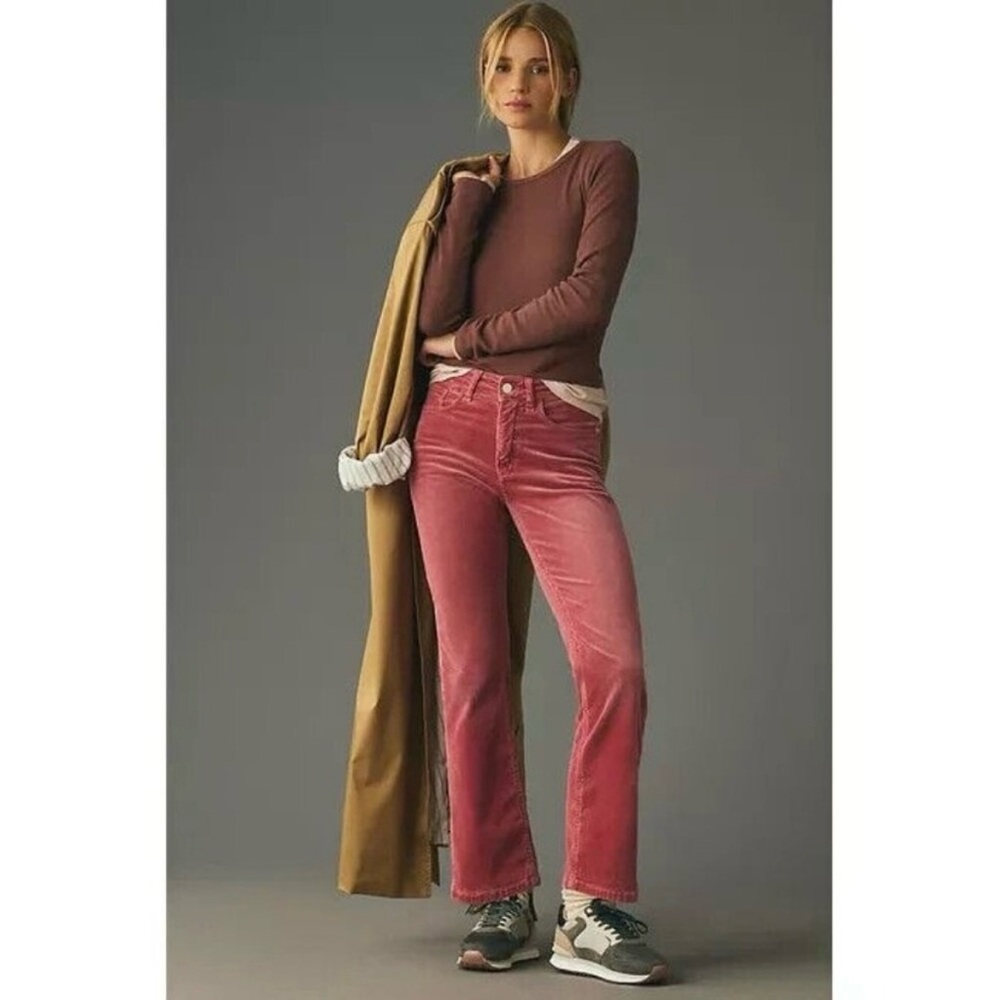Anthropologie Pilcro Rose Pink Yaya Mid-Rise Corduroy Crop Flare Jeans Size 23